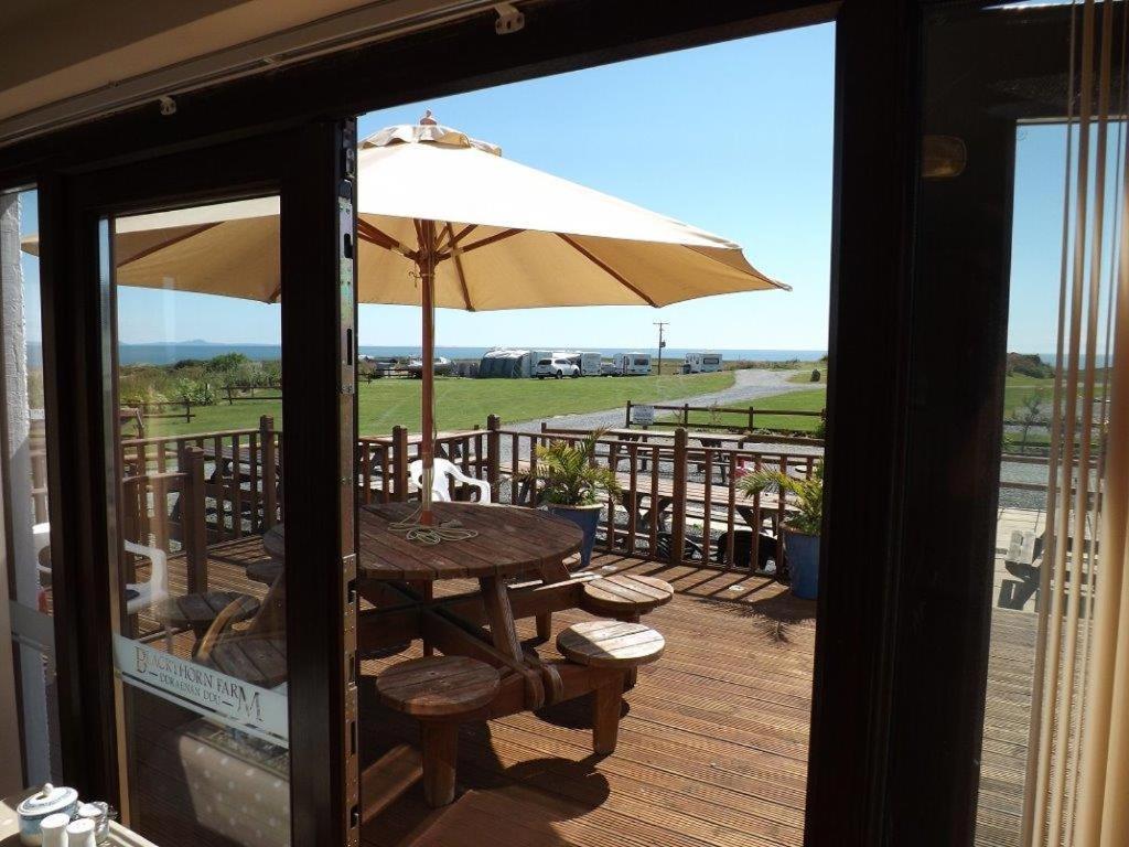 Bed and Breakfast Blackthorn Farm Holyhead Exteriér fotografie