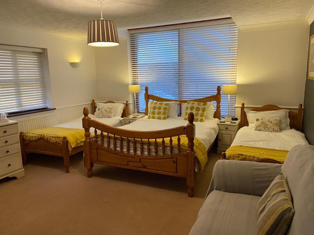 Bed and Breakfast Blackthorn Farm Holyhead Exteriér fotografie