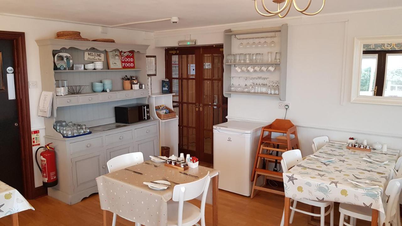Bed and Breakfast Blackthorn Farm Holyhead Exteriér fotografie