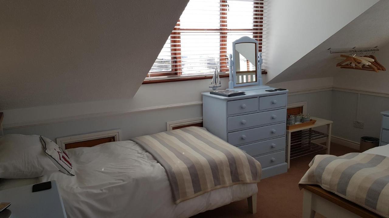 Bed and Breakfast Blackthorn Farm Holyhead Exteriér fotografie